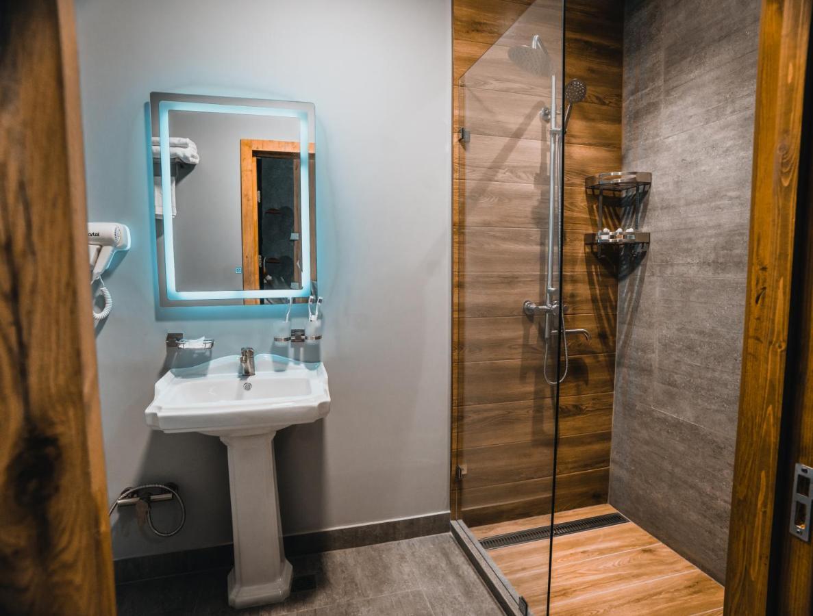 Demure Hotel Tashkent Luaran gambar